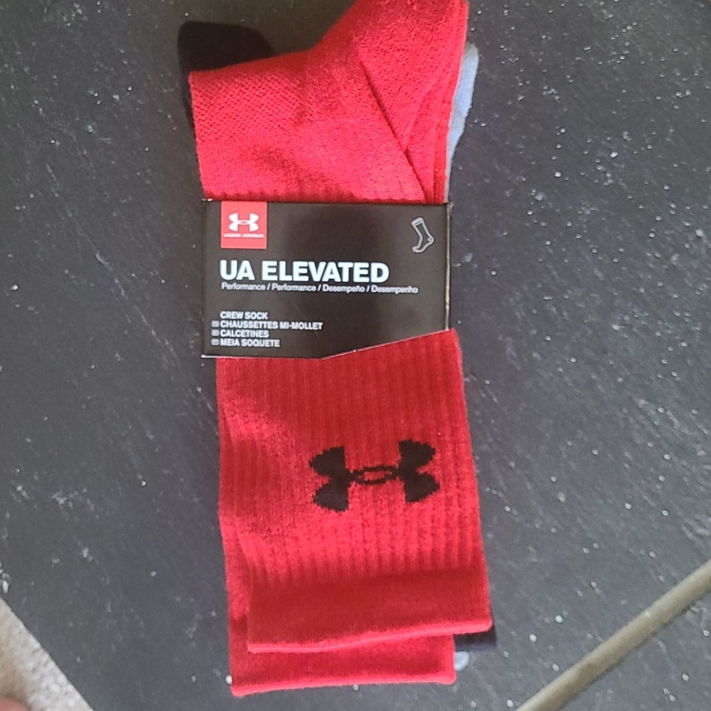 3-pair Under Armour Elevated performance crew sock